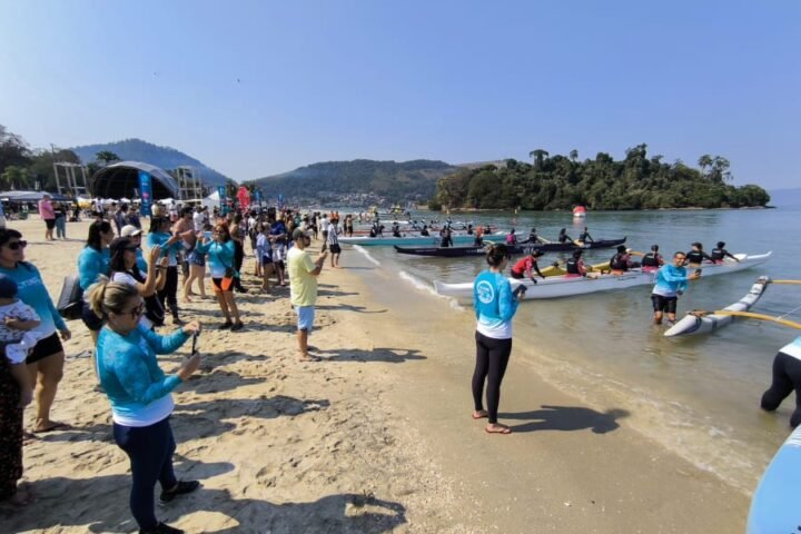 Um dos maiores eventos de esportes reuniu cerca de mil atletas aquáticos em Angra