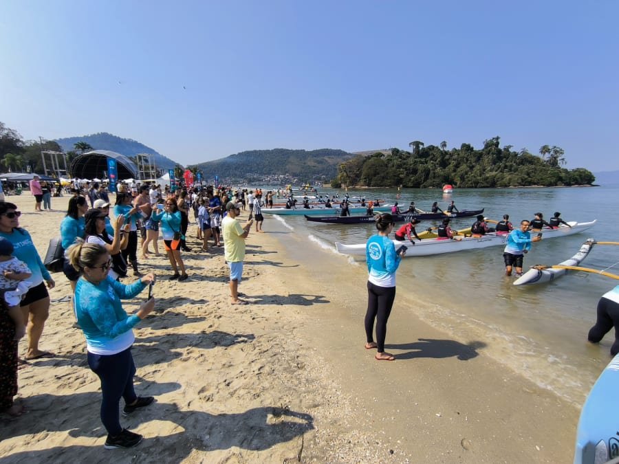 Um dos maiores eventos de esportes reuniu cerca de mil atletas aquáticos em Angra