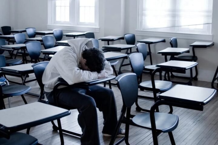 Diploma ou Certificado: Entenda a Diferença Real e o Impacto no Seu Futuro