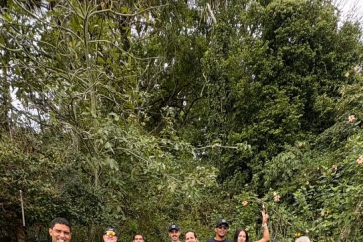 Remando até a magia da Gruta do Acaiá