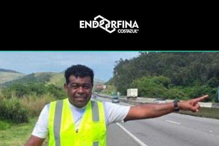 Professor Karlão chega a pé ao Santuário de Aparecida no dia da Padroeira